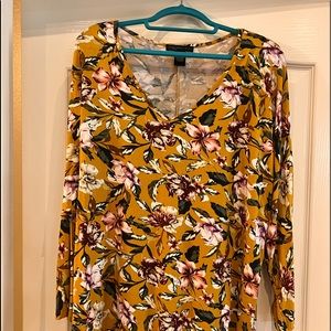 Joan Vass top with slightly winged 3/4 sleeves